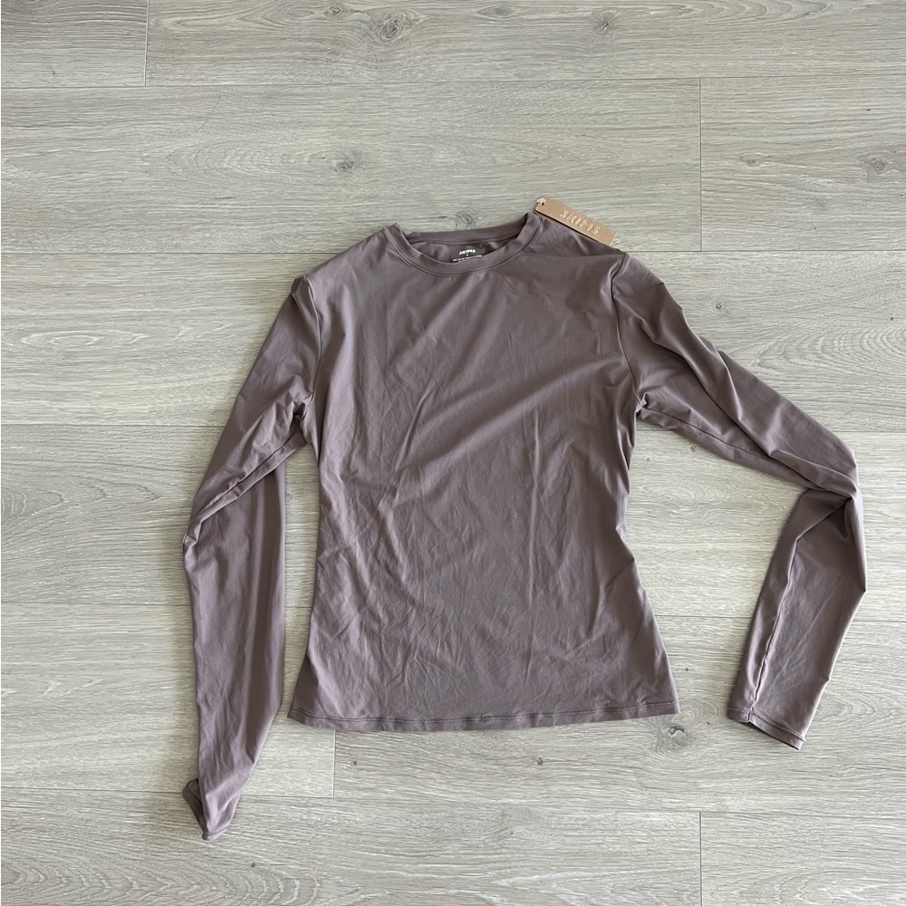 Skims fits everybody long sleeve